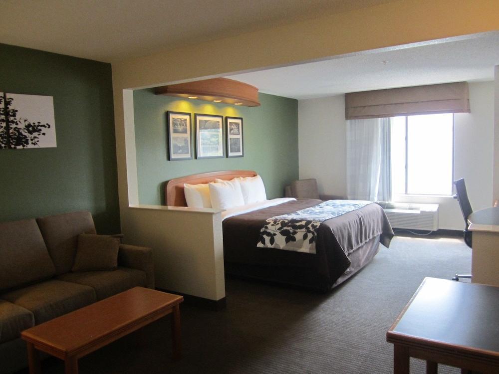 Готель Clarion Pointe Albemarle Екстер'єр фото
