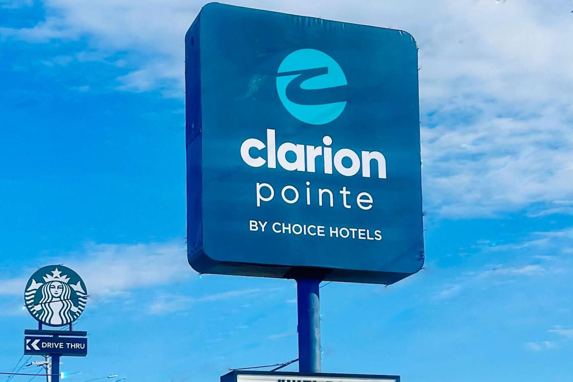 Готель Clarion Pointe Albemarle Екстер'єр фото
